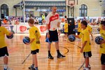 Marcin Gortat Camp i III Wielki Mecz Gortat Team kontra Wojsko Polskie na podłodze sportowej Kopp